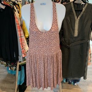 KIMCHI BLUE - Scoop Neck Floral Mini Dress